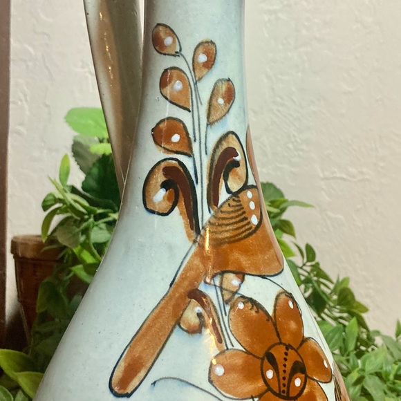 Water Pitcher Tonal Mexico Birds/Butterfly Vintage EUC - Picture 6 of 13